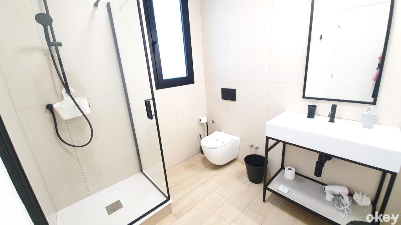 Dimora Beluga - Bari Centro Hotel Екстериор снимка
